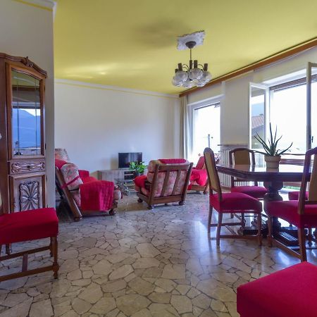 Mamma Ciccia Holiday Home - Casa Imperia マンデッロ・デル・ラーリオ エクステリア 写真