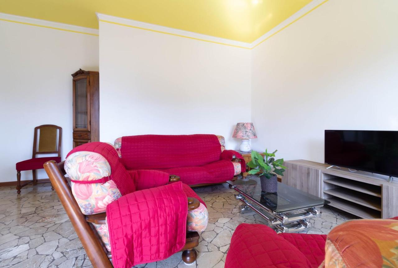 Mamma Ciccia Holiday Home - Casa Imperia マンデッロ・デル・ラーリオ エクステリア 写真